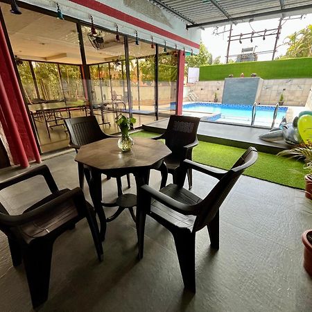 Girivihar Holiday Club - Pure Veg Lonavala Εξωτερικό φωτογραφία