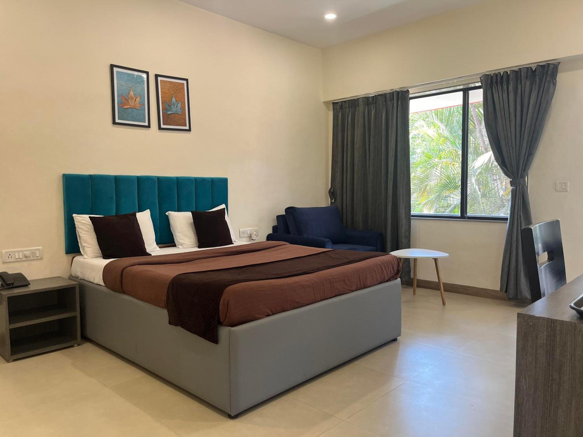 Girivihar Holiday Club - Pure Veg Lonavala Εξωτερικό φωτογραφία