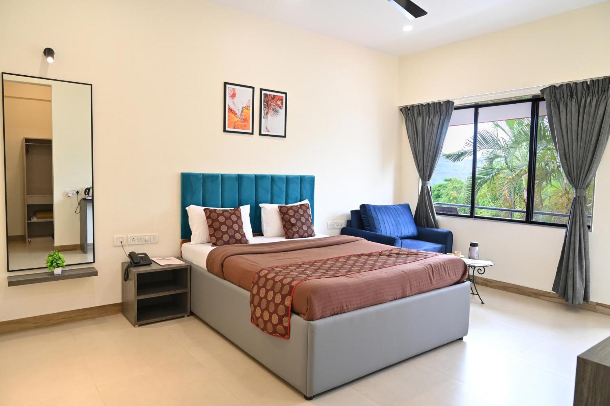 Girivihar Holiday Club - Pure Veg Lonavala Εξωτερικό φωτογραφία