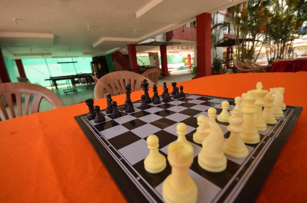 Girivihar Holiday Club - Pure Veg Lonavala Εξωτερικό φωτογραφία